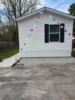 328 W 53rd St Unit 52, Anderson, IN 46013