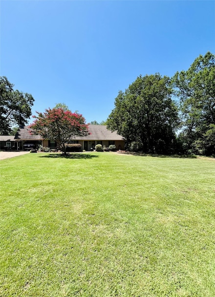 620 County Road 32900, Paris, TX 75460