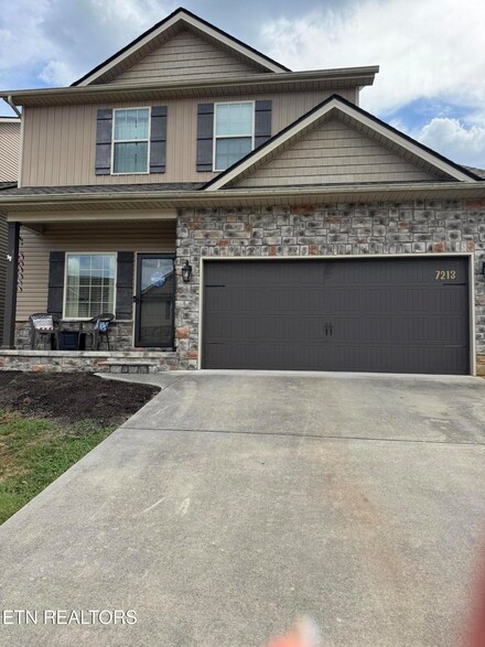 7213 Deer Springs Way, Powell, TN 37849