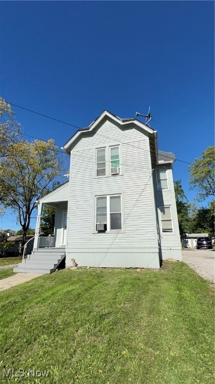 67 Woodrow Ave, Bedford, OH 44146
