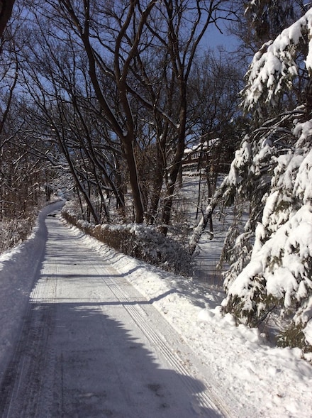 5338 Highland Rd, Minnetonka, MN 55345