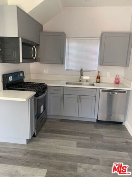 12159 Hart St, North Hollywood, CA 91605