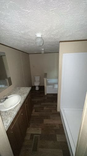 206 Capri Ct, Houma, LA 70364