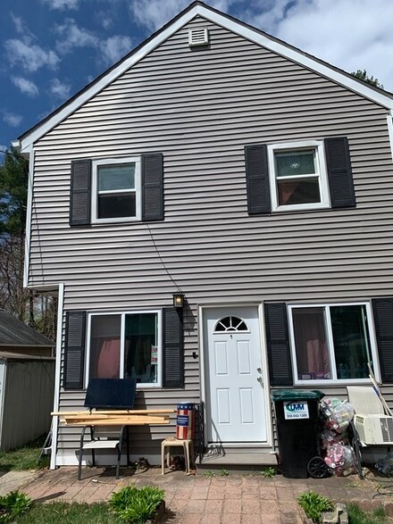 39 Evergreen Rd, Norton, MA 02766