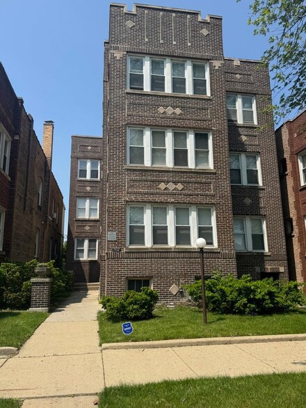 7412 S Prairie Ave Unit 1R, Chicago, IL 60619