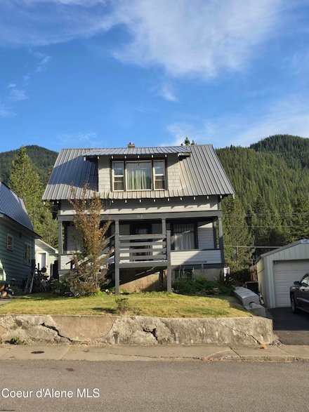 312 Park St, Mullan, ID 83846