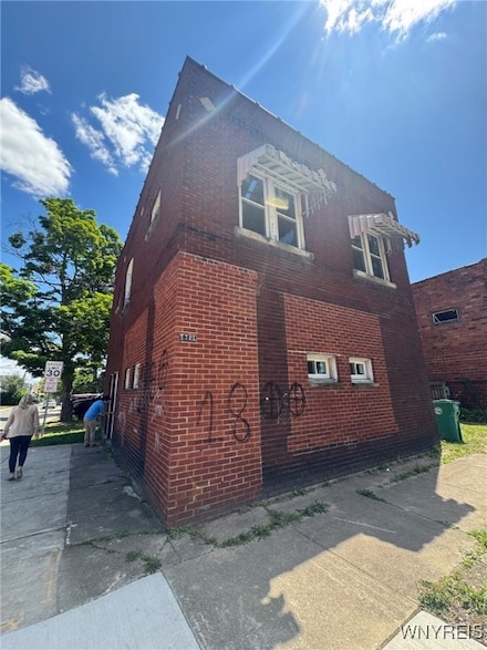 1805 Weston Ave, Niagara Falls, NY 14305