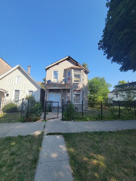 4224 W Maypole Ave, Chicago, IL 60624