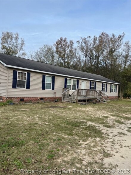 4845 Pine St, Linden, NC 28356