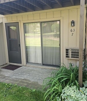 63 Aspen Unit 7, Fox Lake, IL 60020
