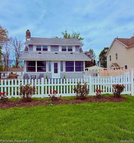 11952 N Main St, Whitmore Lake, MI 48189