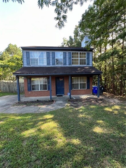 3955 Cypress Pointe Dr, Union City, GA 30291