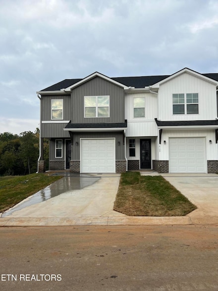 3117 Rustic Charm Way, Knoxville, TN 37912