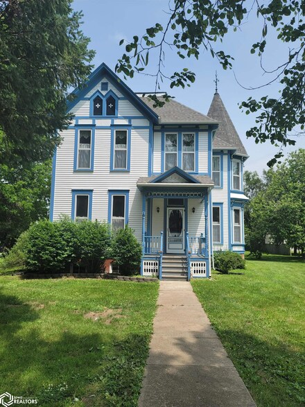 302 S 15th St, Clarinda, IA 51632