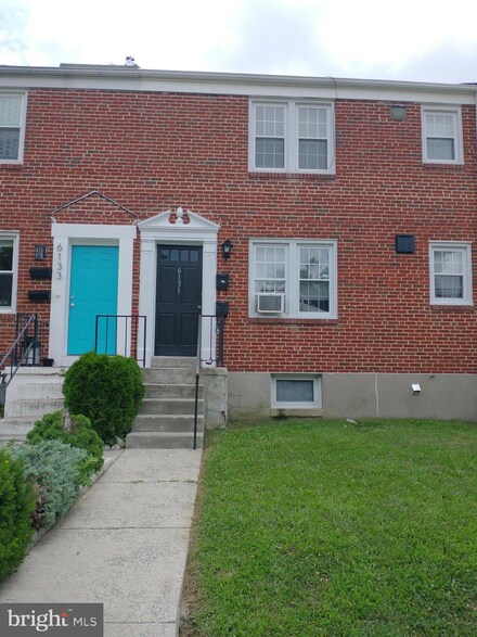 6131 Macbeth Dr, Baltimore, MD 21239
