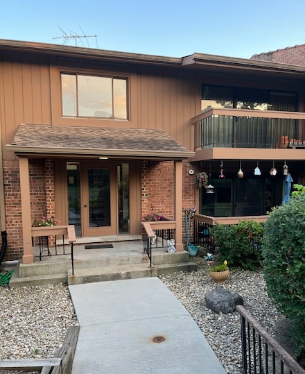 8090 S Garfield Ave Unit 3-1, Burr Ridge, IL 60527