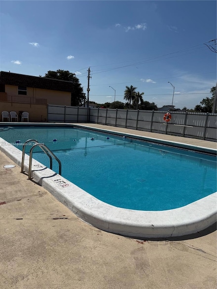 870 SW 129th Place Unit 207, Miami, FL 33184