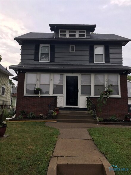 517 Hampton Ave, Toledo, OH 43609