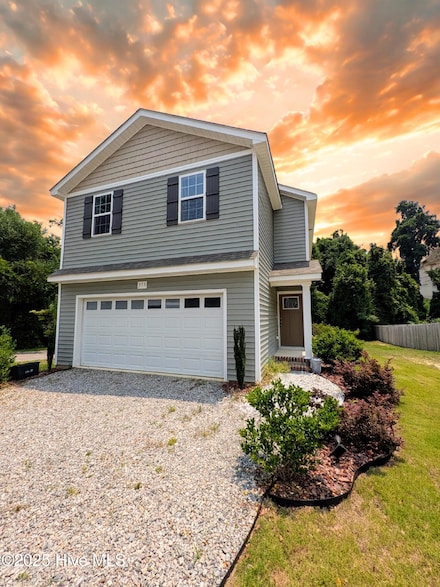 353 N Stephens St, Southern Pines, NC 28387