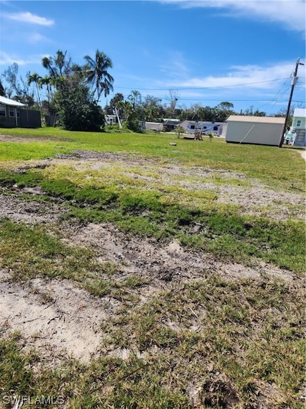 2531 Rose Ave, Saint James City, FL 33956