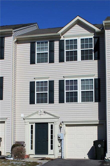1107 Sparrow Way, Breinigsville, PA 18031