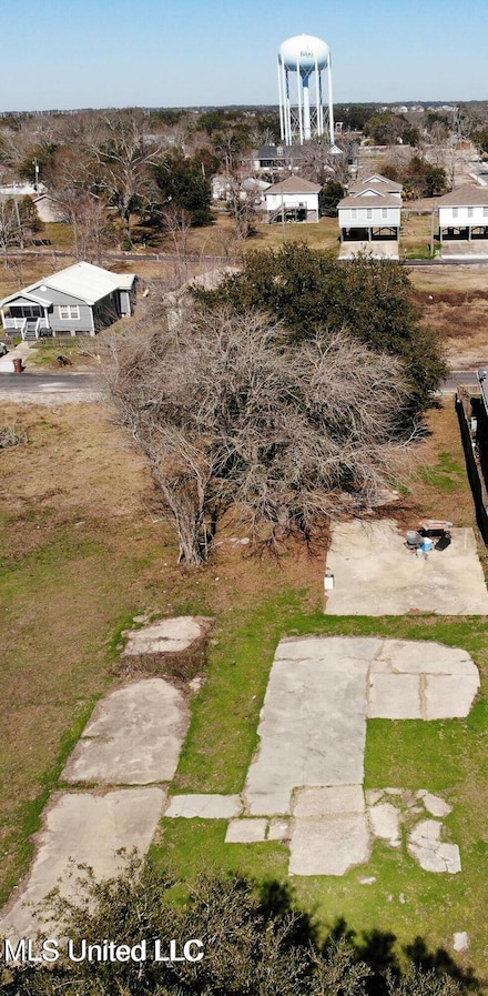 404 Howard Ave, Biloxi, MS 39530