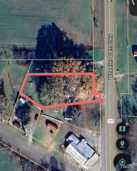 16627 Main St, Town Creek, AL 35672