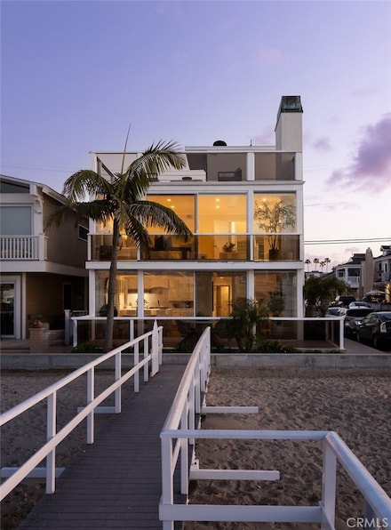 1201 N Bay Front, Newport Beach, CA 92662