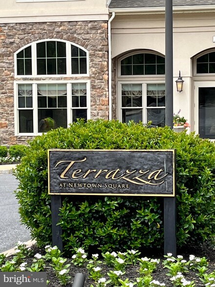 118 Cornerstone Dr Unit 118, Newtown Square, PA 19073