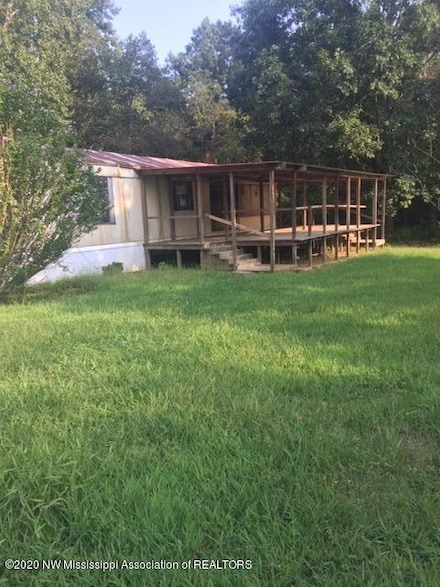 6843 Wyatt Tyro Rd, Como, MS 38619
