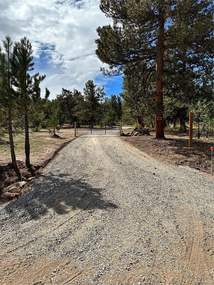 622 Arikara Trail, Hartsel, CO 80449