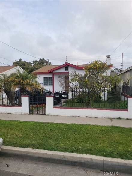 4319 W 104th St, Inglewood, CA 90304