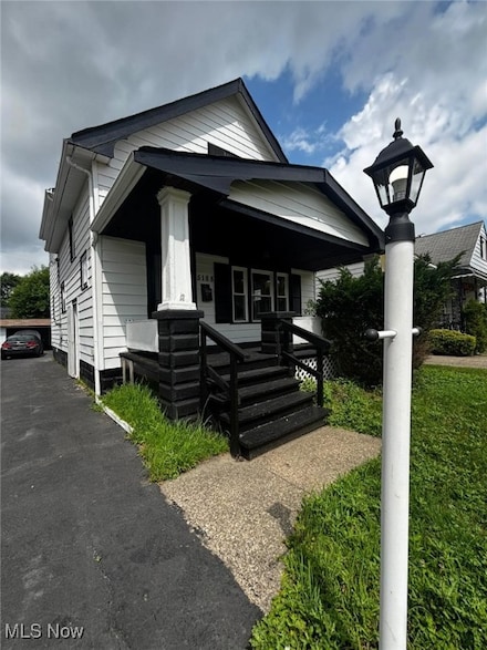 5188 Philip Ave, Maple Heights, OH 44137