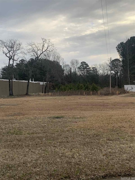8501 Dollarway Rd, White Hall, AR 71602