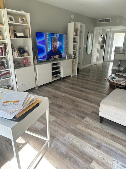 1350 Atlantic Shores Blvd Unit 305, Hallandale Beach, FL 33009