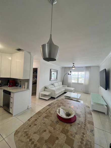 299 SW 7th St Unit 1100, Boca Raton, FL 33432