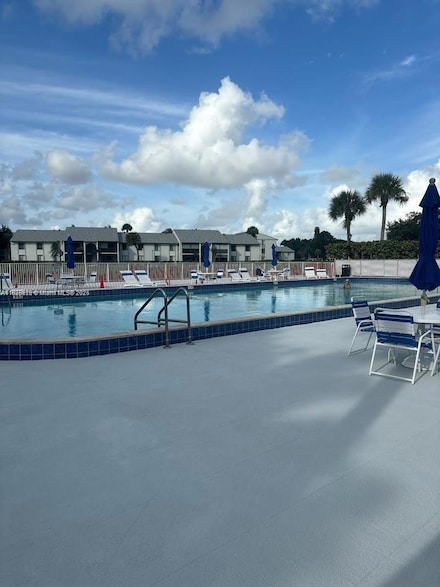 1001 Green Pine Blvd Unit 82, West Palm Beach, FL 33409