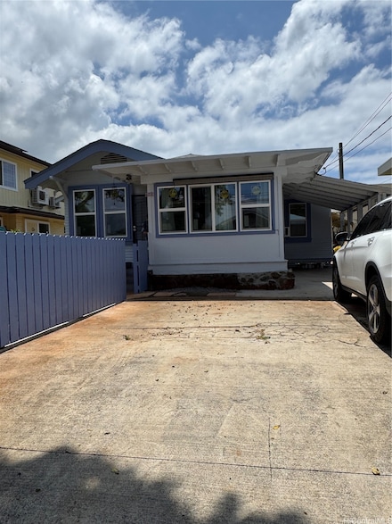 855 9th Ave, Honolulu, HI 96816