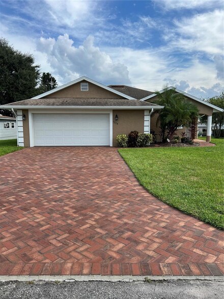 1238 24th St, Okeechobee, FL 34974