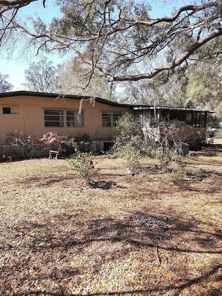16387 NE 138th Ave, Fort McCoy, FL 32134