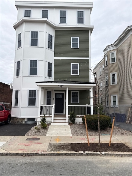 3927 Washington St Unit 2, Roslindale, MA 02131