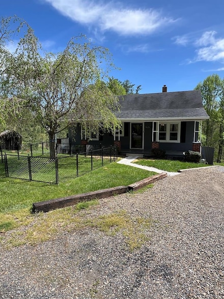 3828 Gambetta Rd, Galax, VA 24333