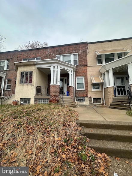 2521 S 68th St, Philadelphia, PA 19142