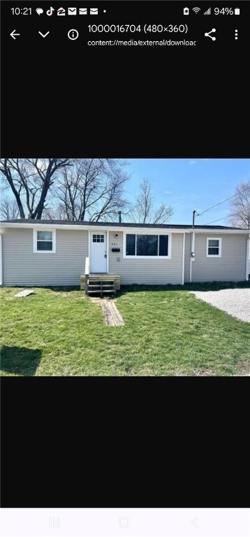 221 Woodlawn Ave, Mattoon, IL 61938