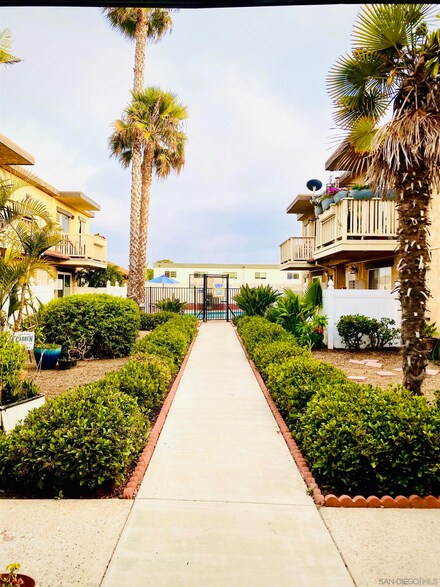 565 Moss St Unit 15, Chula Vista, CA 91911
