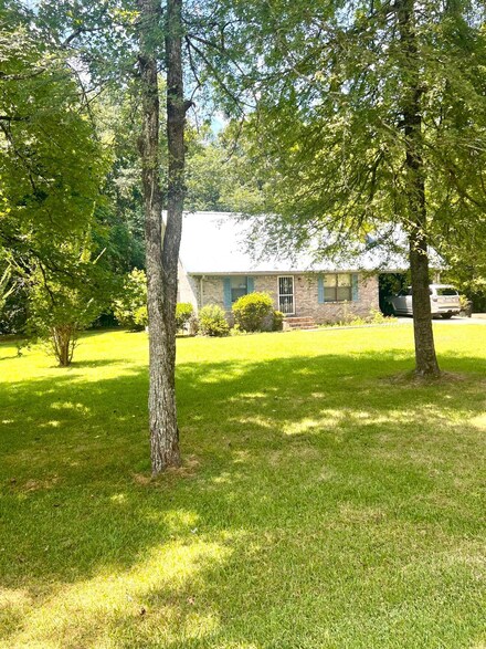 3014 Simmons Rd, Jasper, AL 35501