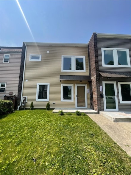5636 Rural St, Pittsburgh, PA 15206