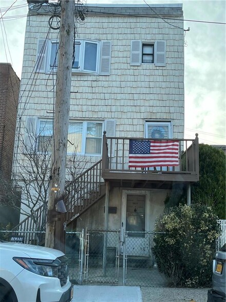 1569 Bogart Ave, Bronx, NY 10462