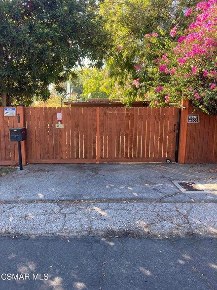 7927 Paso Robles Ave, van Nuys, CA 91406
