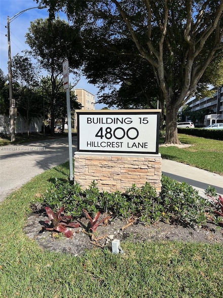 4800 Hillcrest Ln Unit 402, Hollywood, FL 33021